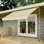 Outsunny 10x5ft Manual Retractable Patio Awning Window Door Sun Shade Deck Canopy Shelter Water Resistant UV Protector Green(c-5)