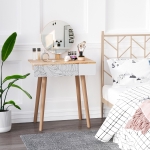 HOMCOM Dressing Make Up Table with Drawer and Mirror Wooden Oak Color Small Size