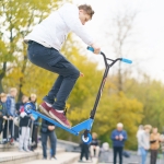 Soozier Stunt Scooter Aluminum Entry Level Freestyle Tricks Scooter w/ Rear Wheel Braking Kick Scooter f for Teenagers 14 Years and Up Blue
