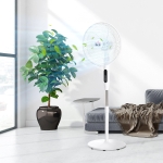 HOMCOM Standing Floor Fan with Remote Control, Stand Up Cooling Fan, Tall Pedestal Electric Fan for Home Bedroom, White